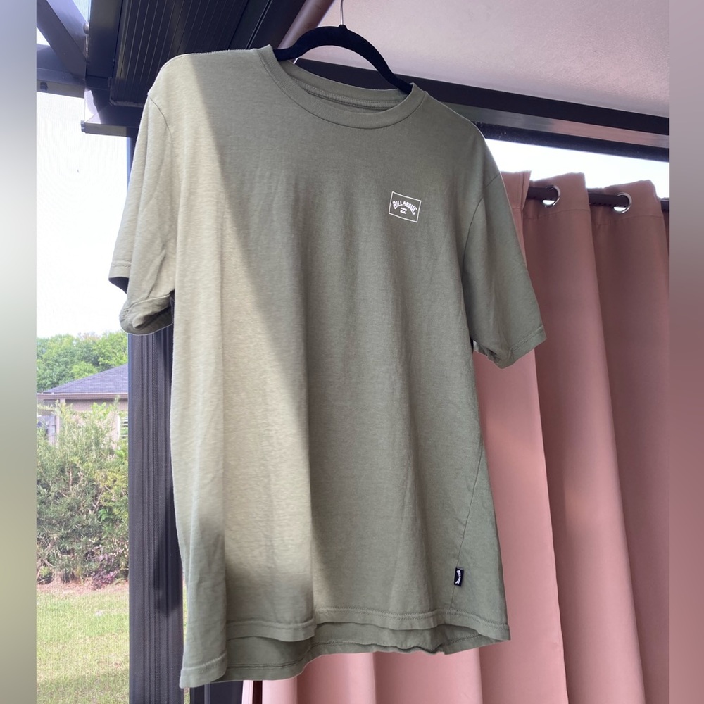 MENS BILLABONG OLIVE GREEN GRAPHIC TEE